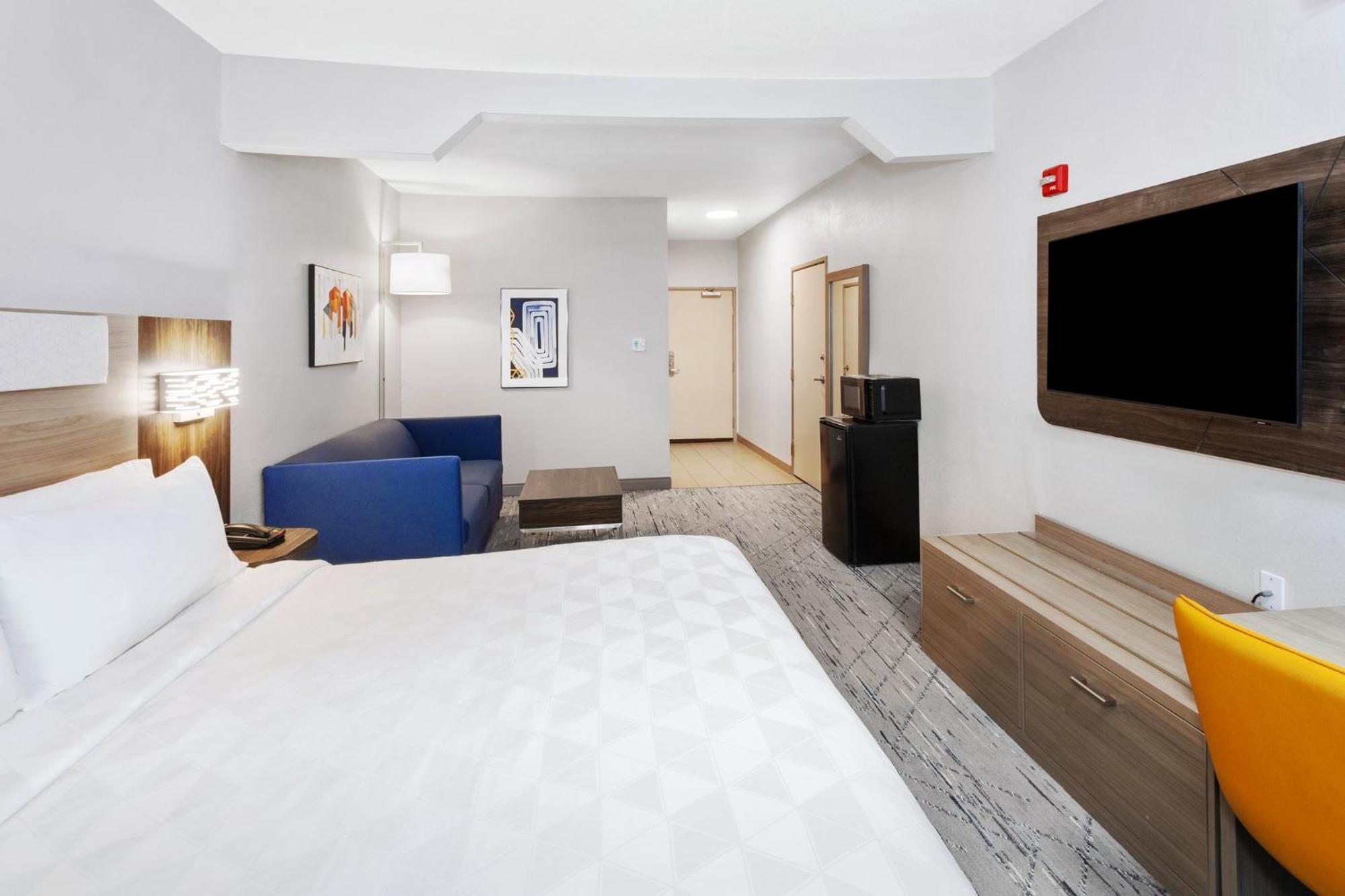 Holiday Inn Express & Suites Carmel North - Westfield By Ihg Ngoại thất bức ảnh